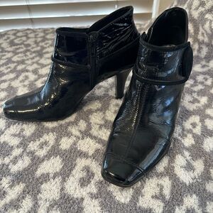 Gianni Bini Shiny Black Heeled Boots